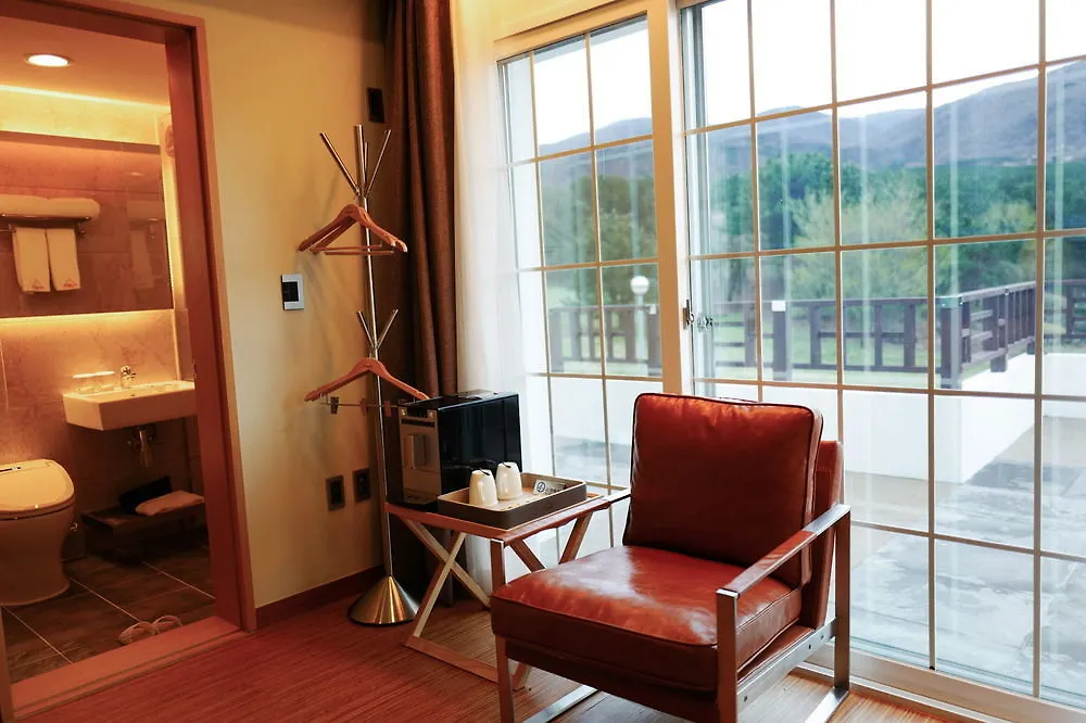 Amber Resort Jeju Hotel