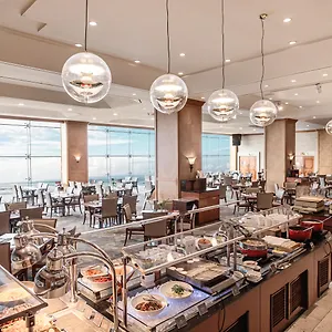 Ramada Plaza By Wyndham Ocean Front ***** Чеджудо